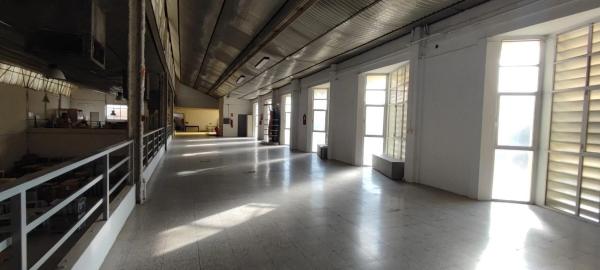 Nave en Barrio Ciudad Jardín