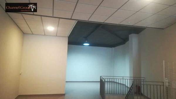 Local en Barrio Carrús Oeste