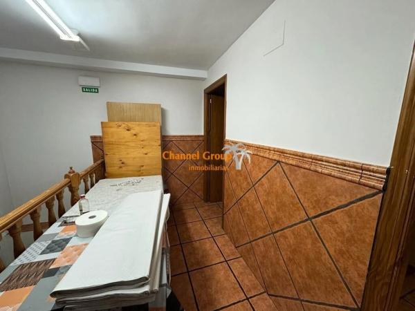 Local en Barrio Carrús Oeste