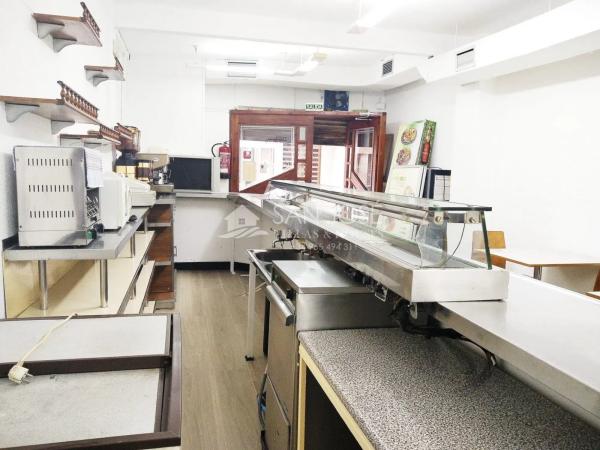 Local en Barrio Raval de Santa Teresa-El Asilo