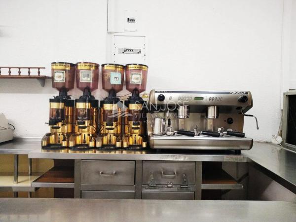 Local en Barrio Raval de Santa Teresa-El Asilo