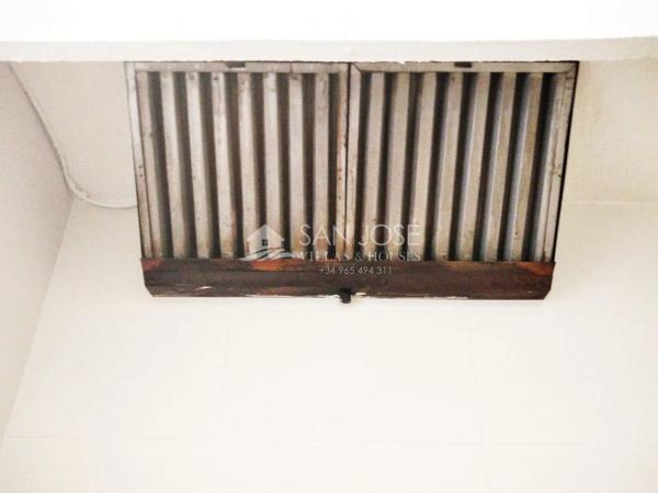 Local en Barrio Raval de Santa Teresa-El Asilo