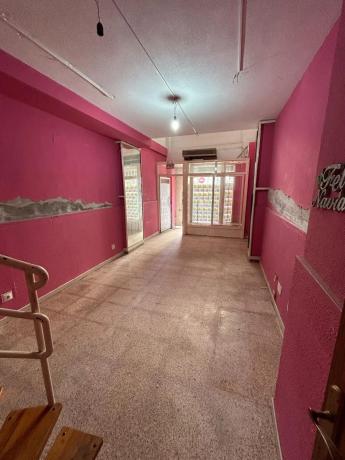 Local en calle Hernán Cortés, 15