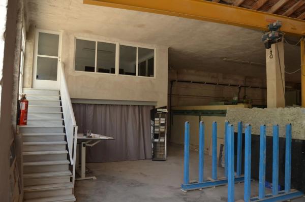 Nave en carretera Elche-Santa Pola, 11