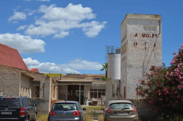 Nave en carretera Elche-Santa Pola, 11