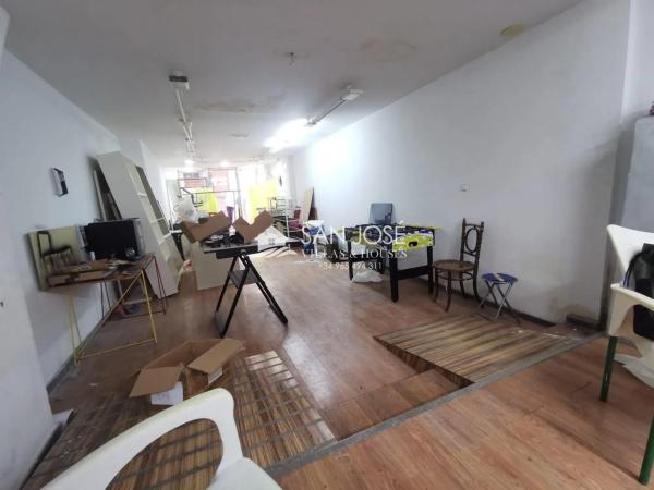 Local en Barrio Centro