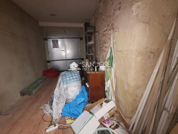 Local en Barrio Centro