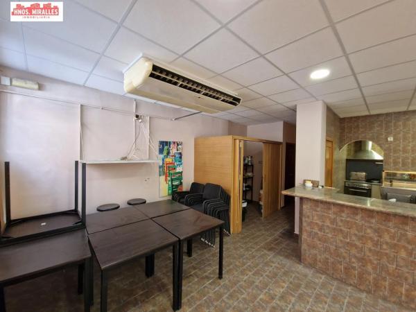 Local en Barrio Toscar