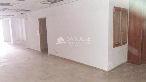 Local en Barrio Pont Nou-Corazón de Jesús