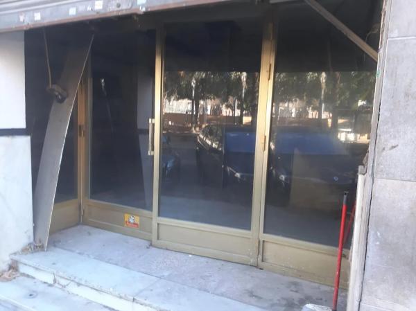 Local en Barrio Reina Victoria-Miguel Hernández