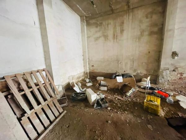 Local en calle Pio Xii, 22