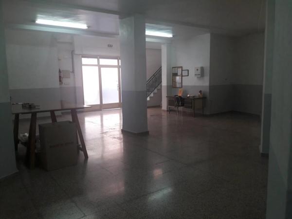 Local en Barrio Carrús Oeste