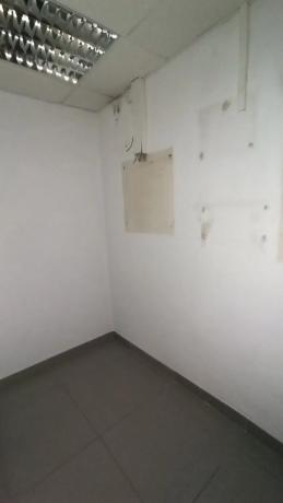 Local en Barrio Reina Victoria-Miguel Hernández