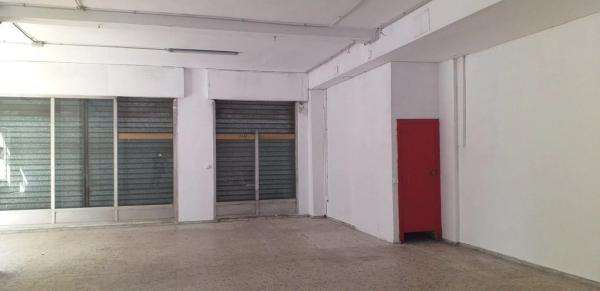 Local en Barrio Carrús Este