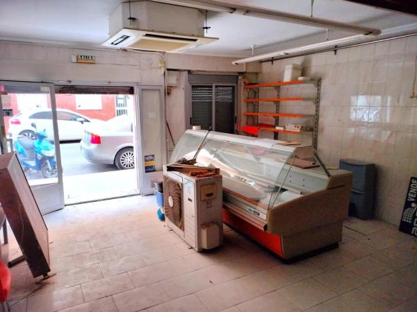 Local en Barrio San Crispín