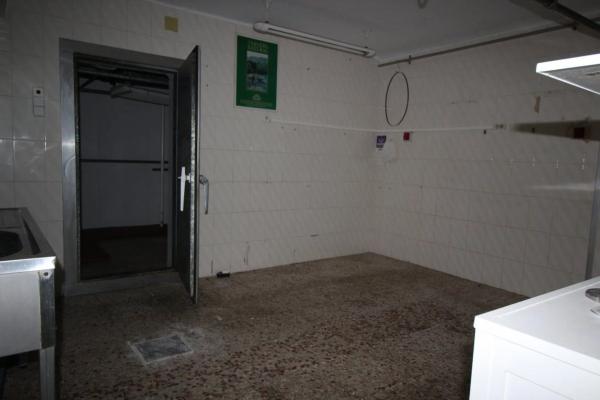 Local en Barrio San Crispín