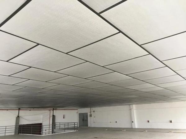 Nave en Maitino-Perleta