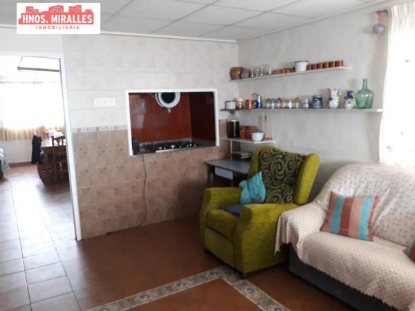 Local en Algoda-Matola-Llano de San José