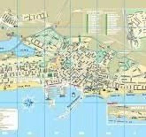 Local en plaza Maestro Quislant