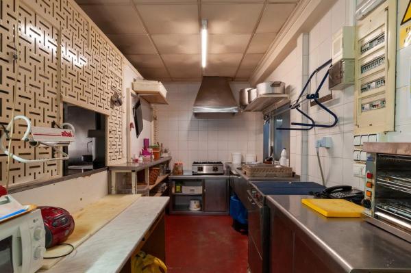 Nave en carretera Elche-Santa Pola