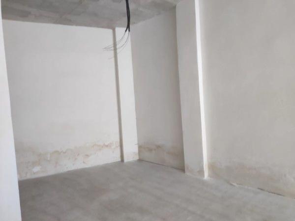 Local o nave en calle Germans Navarro Caracena