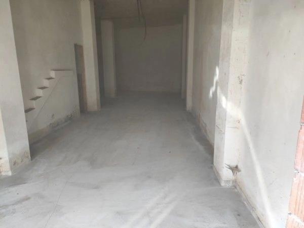 Local o nave en calle Germans Navarro Caracena