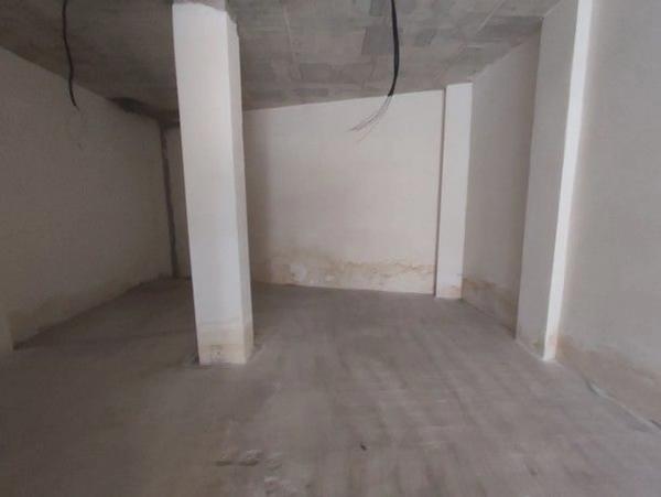 Local o nave en calle Germans Navarro Caracena