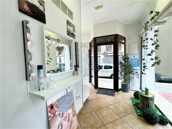 Local en Barrio Toscar