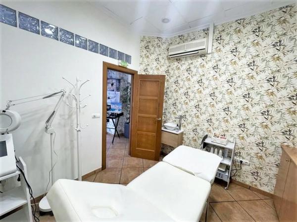 Local en Barrio Toscar