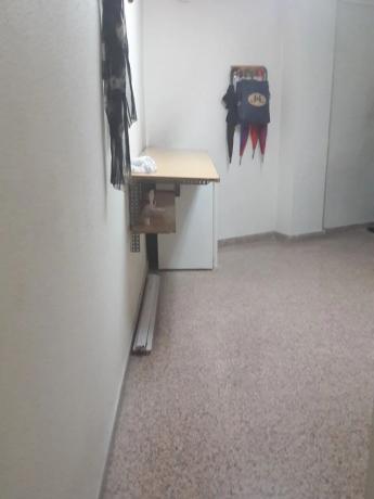 Local en Barrio Carrús Oeste