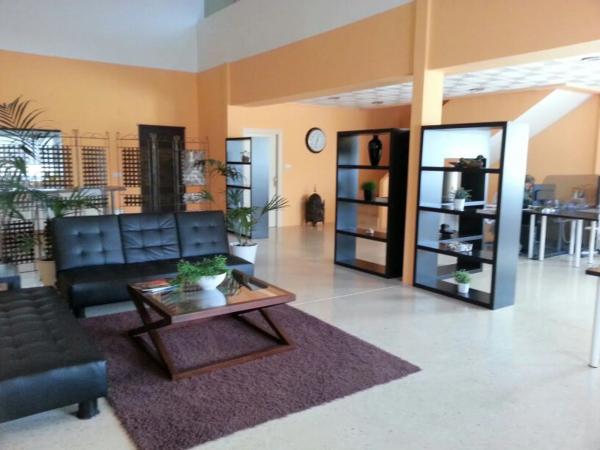 Nave en vereda Cachapet, 38