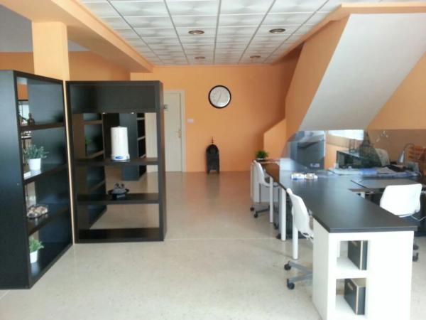 Nave en vereda Cachapet, 38