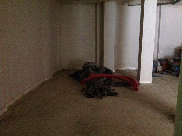 Local en manuel garrigos alberola