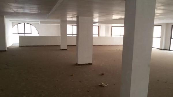 Local en calle Emilio Sala Hernandez, 31