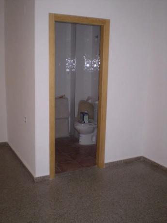 Local en calle Pintor Velazquez, 29