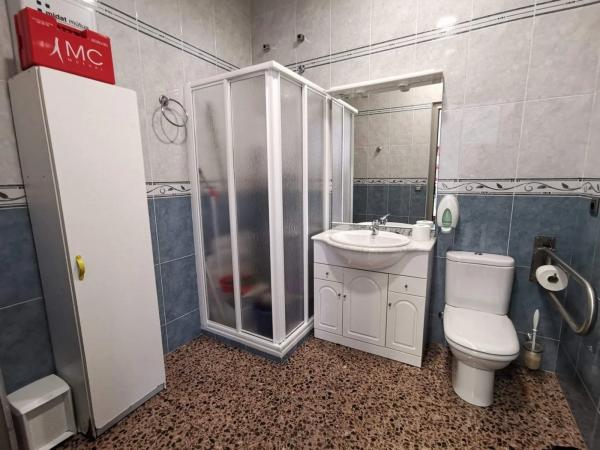 Local en Barrio Travalón