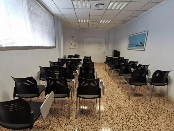 Local en Barrio Travalón