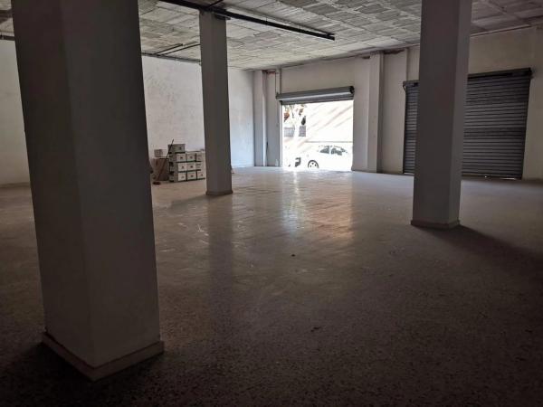 Local en Barrio Travalón