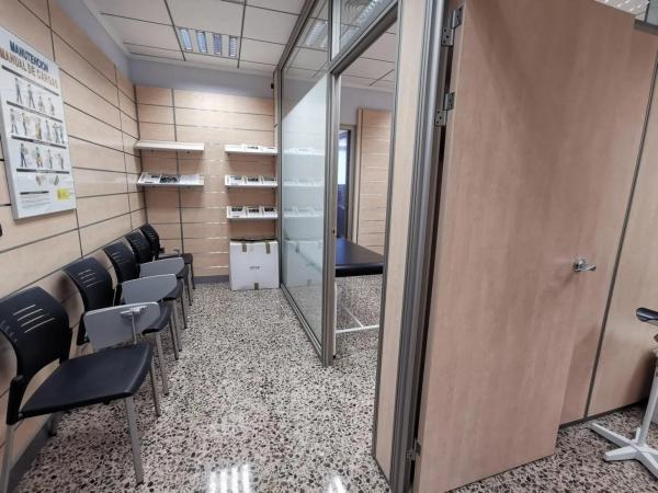 Local en Barrio Travalón