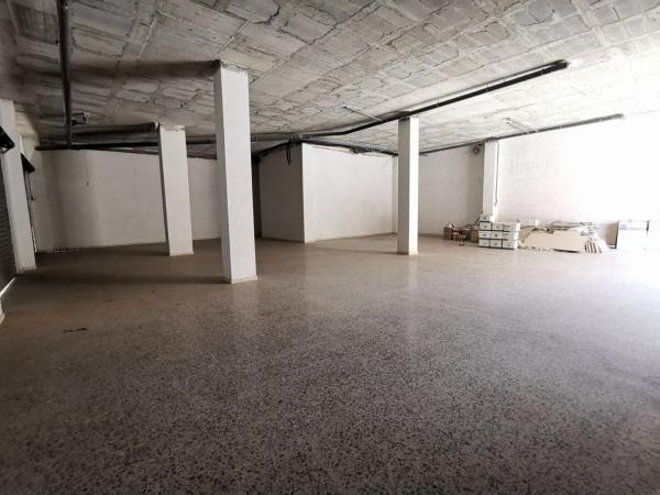 Local en Barrio Travalón