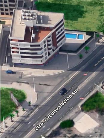 Local en calle Louis Pasteur, 11