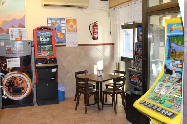 Local en avenida Vicente Blasco Ibañez, 18