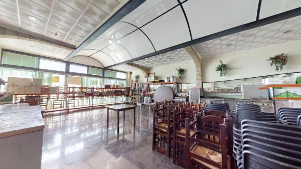 Local en calle Alcoi