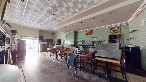 Local en calle Alcoi