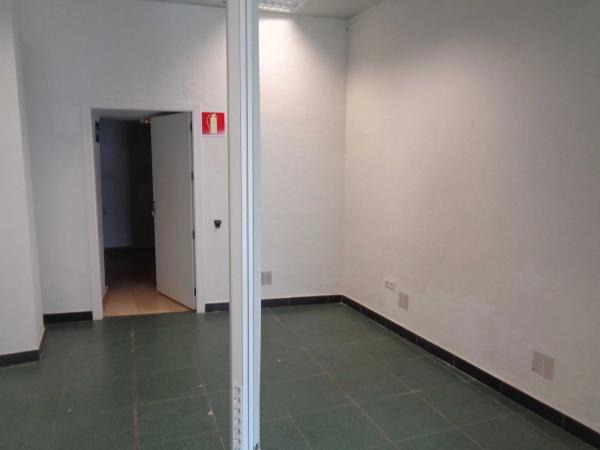 Local o nave en plaza la Font