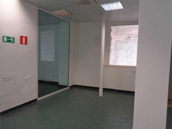 Local o nave en plaza la Font