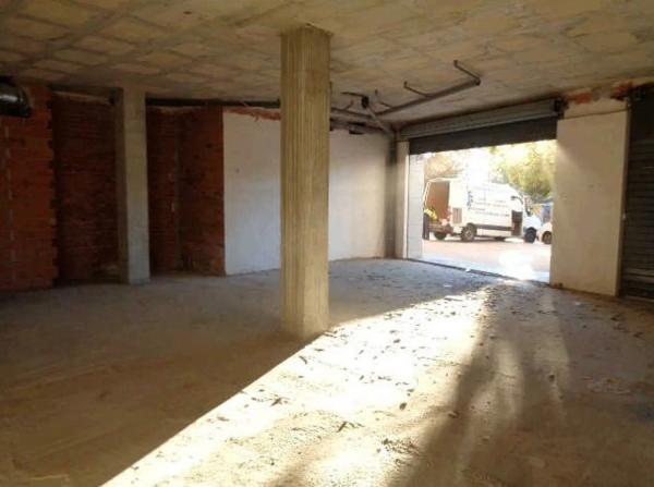 Local o nave en ronda Sur