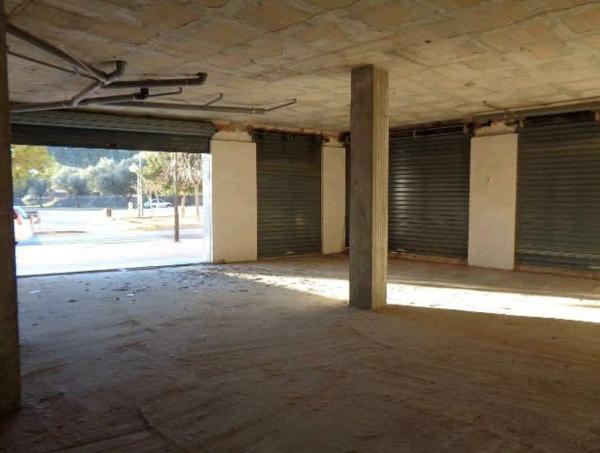 Local o nave en ronda Sur