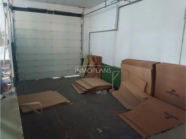 Nave en calle Major, 1