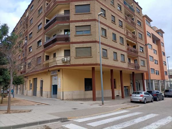 Local en avenida del País Valencià, 93